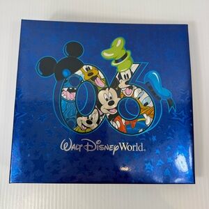 Walt Disney World Blue Photo Album 2006 4"x6" 3-Ring Binder 50 Sheets Holds 200